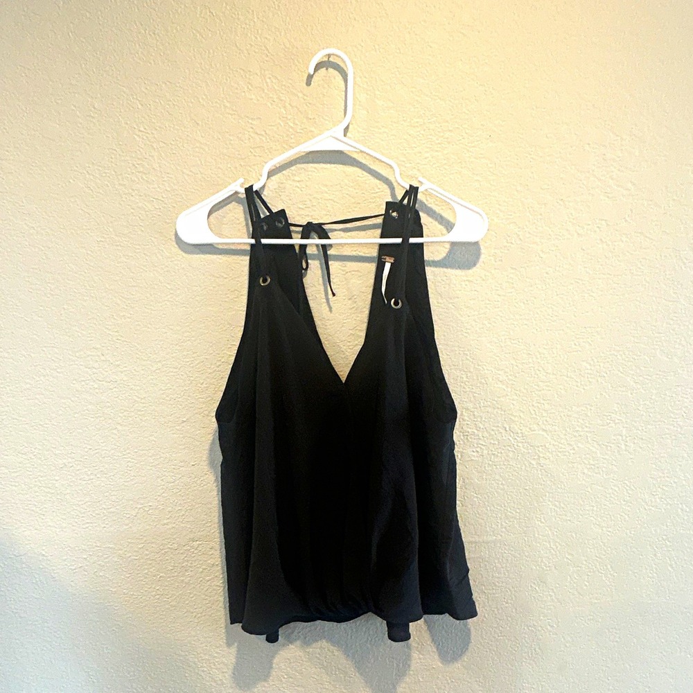 Free People All Mine Surplice V-Neck Sleeveless Tie Back Blouse Solid L
